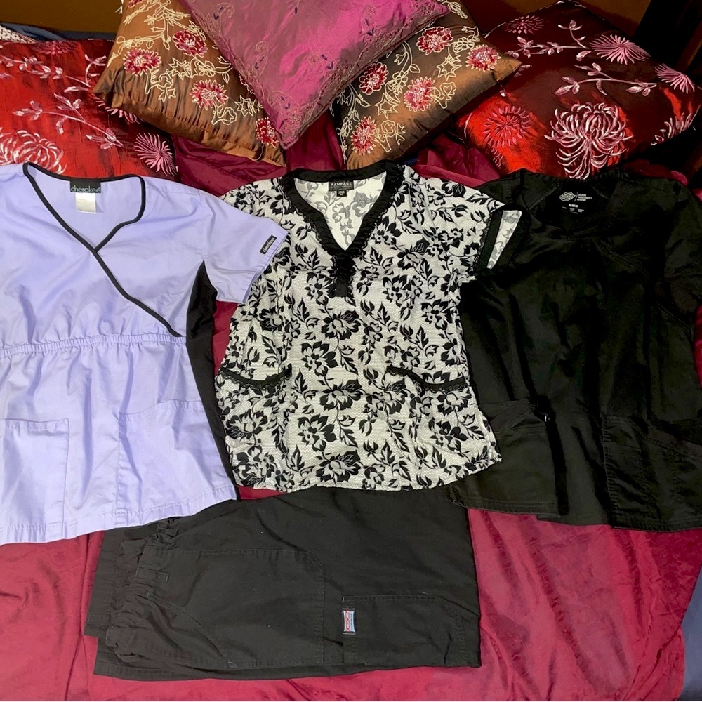 Scrubs size medium matching set.. Cherokee, Rampage, Dickies shirts, 1 pant